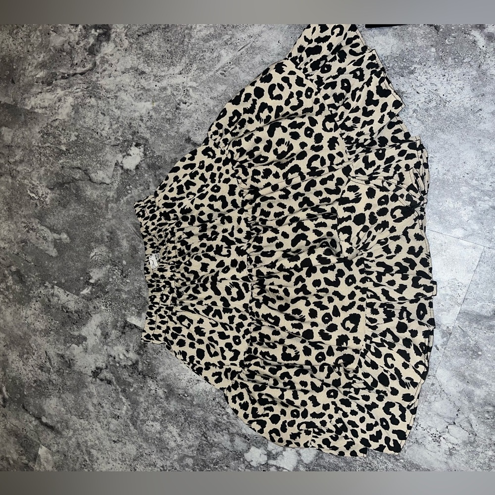 Cheetah print skort